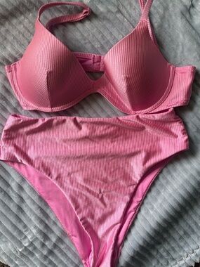 PINK Victoria's Secret Shimmery Light Pink Ribbed Fabric Top